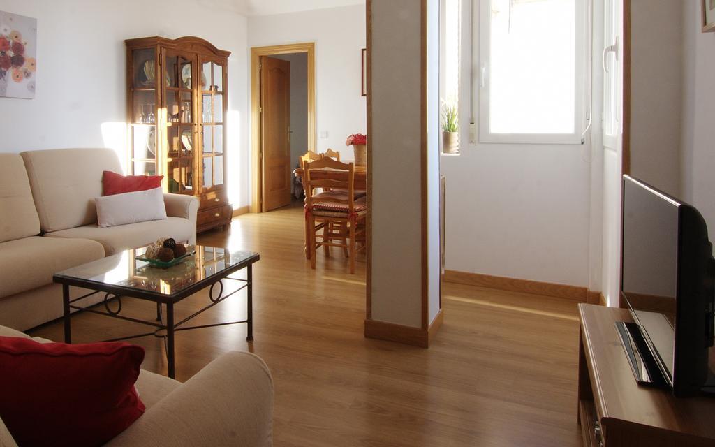 Atico Latina Apartment Madrid Exterior photo